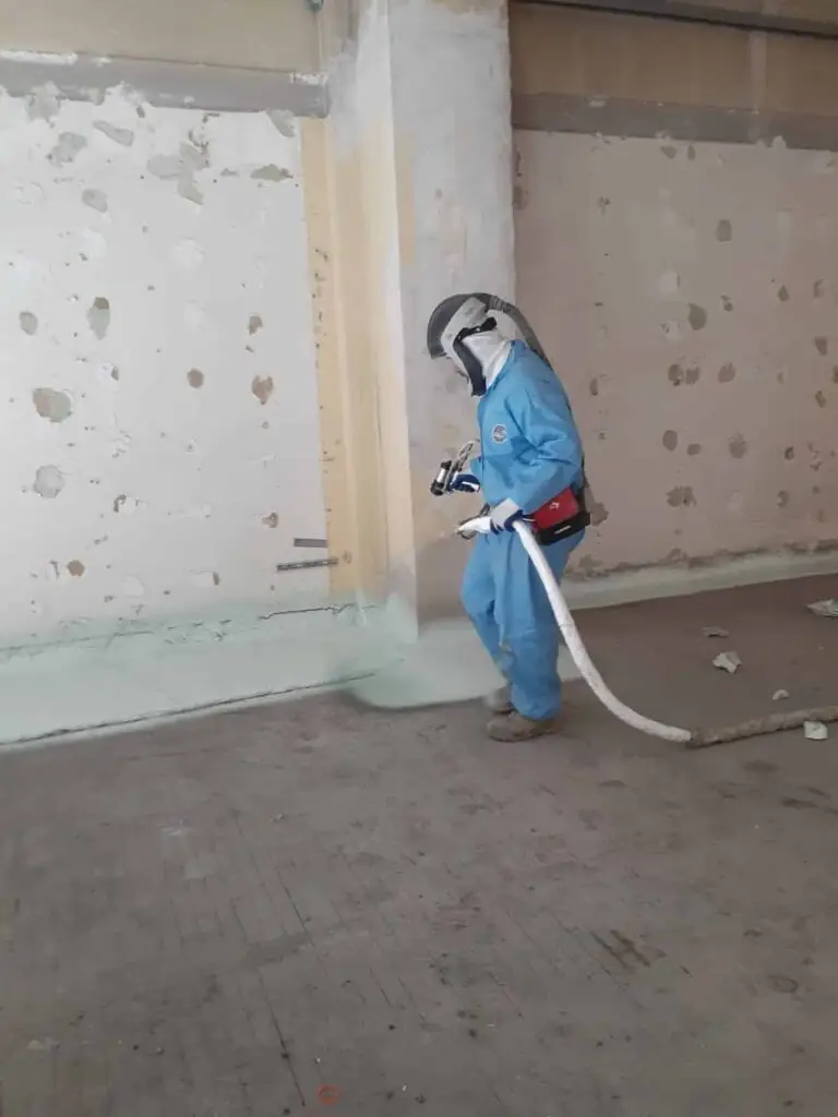 45133-OH-Hillsboro-spray-foam-insulation-Insulation-contractor