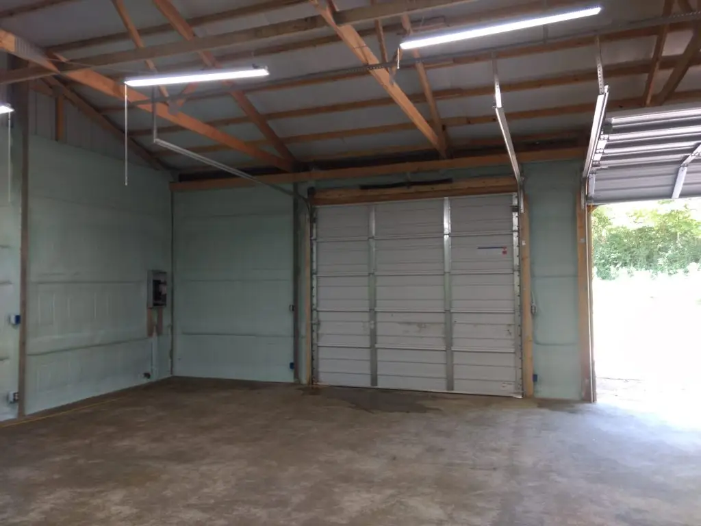 closed-cell-insulation-closed-cell-huntsman-spray-foam-27-scaled