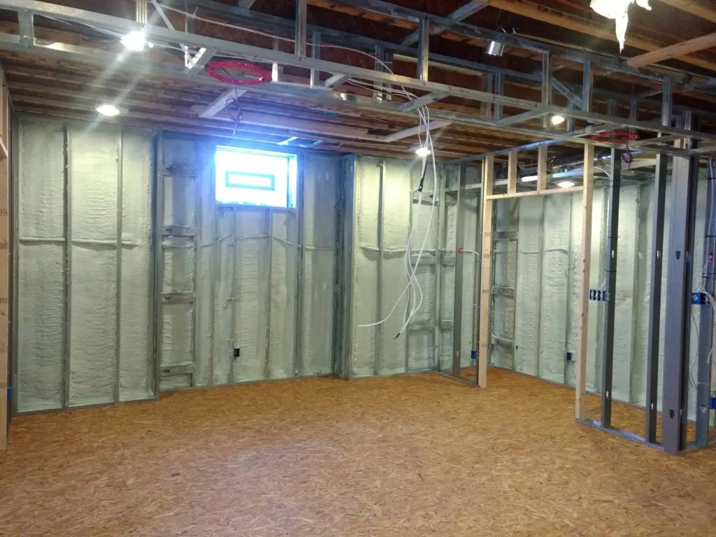 closed-cell-insulation-closed-cell-huntsman-spray-foam-scaled