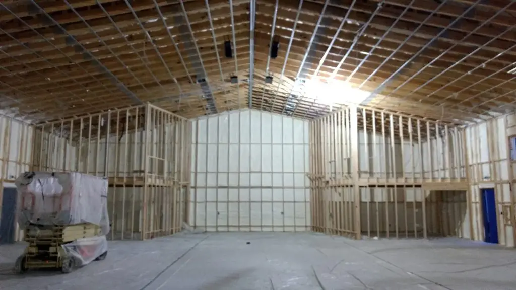 open-cell-insulation-open-cell-huntsman-spray-foam-8-scaled